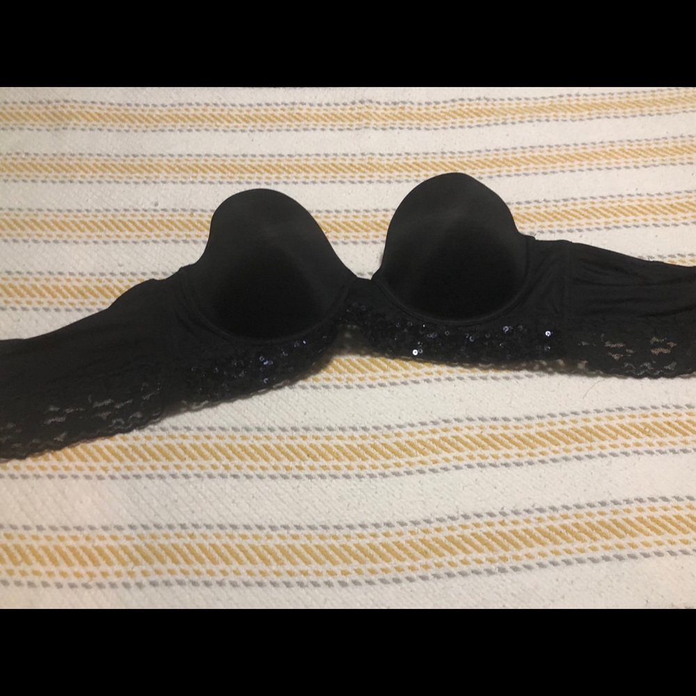 Victoria’s Secret pink strapless bra